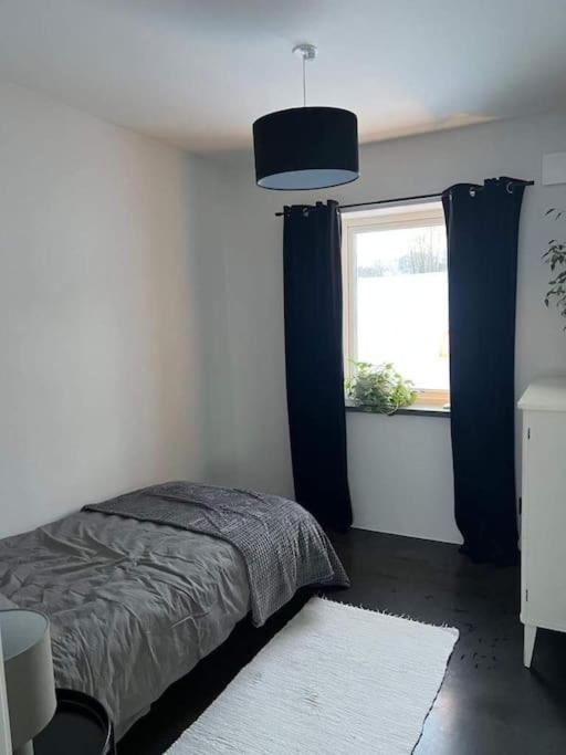 Fint Hus Naera Jaervsoebacken Villa Bagian luar foto